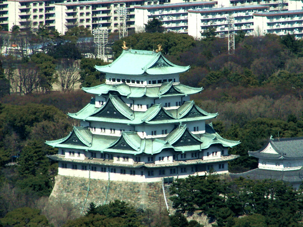 名古屋城位于爱知县名古屋市中区,是江户时代尾张藩藩主居城.