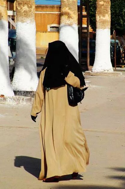 优衣库的新款,让我想起了《监狱风云》里的周润发... 优衣库的新款,让我想起了《监狱风云》里的周润发...