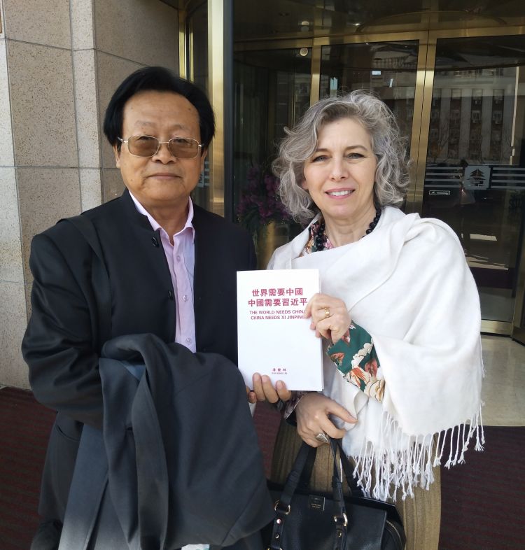 环球多国政要高度关注日本侨领潘庆林新著