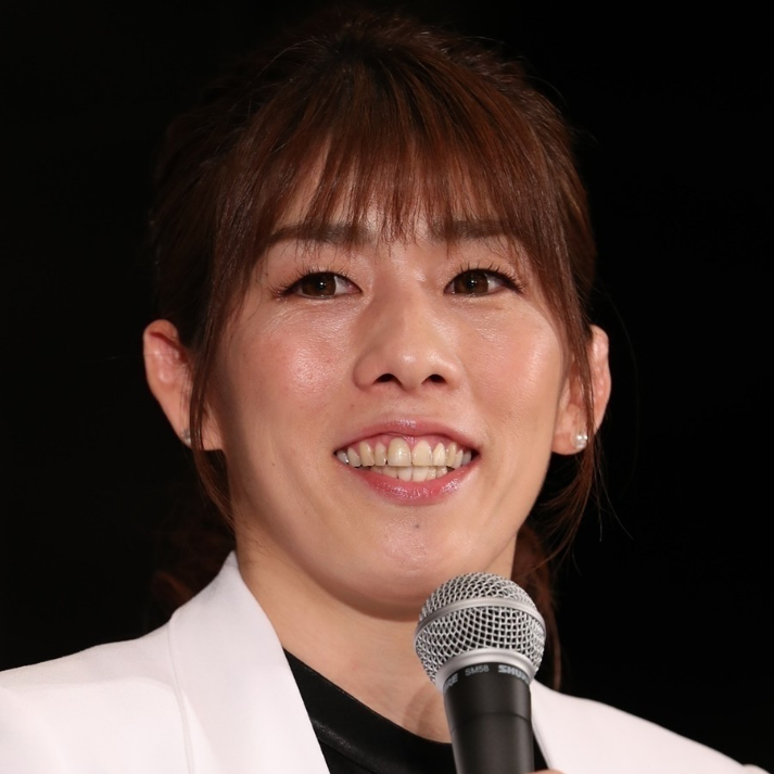 日本摔跤选手吉田沙保里加入NTV主持行业
