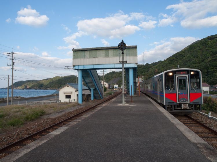《能看见海的车站》岛根篇：田义站、马路站、折居站