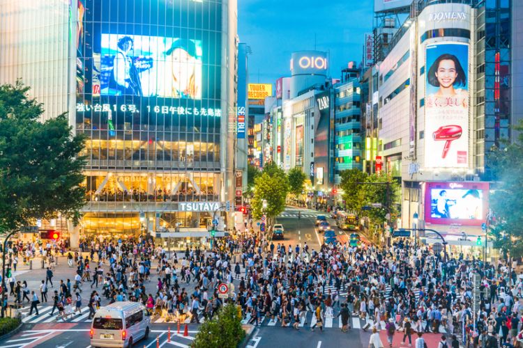 日本针对“少子化”进行社会革命