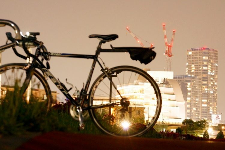 为何在东京骑自行车会被嫌弃？公与私之间摇摆不定的自行车