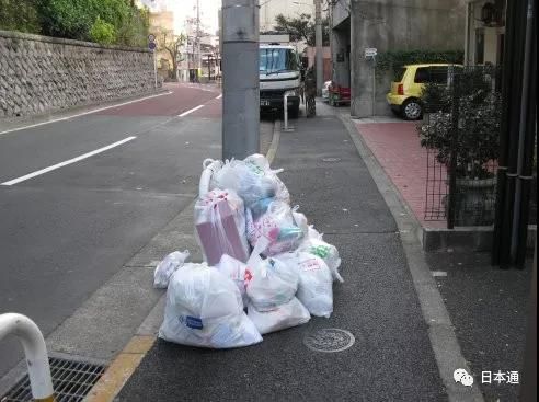 为什么日本的街头很少有垃圾桶？