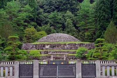 为纪念年号更迭，日本阪急交通推出历代天皇陵墓巡游计划