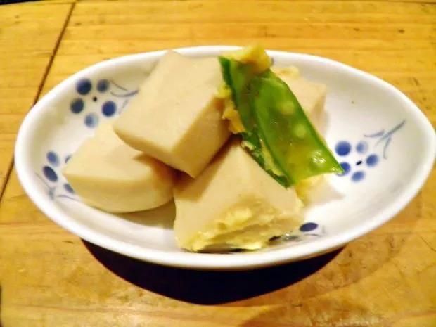被日本人奉为“国民速食天王”：明明是炸蔬菜，为啥叫“天妇罗”?