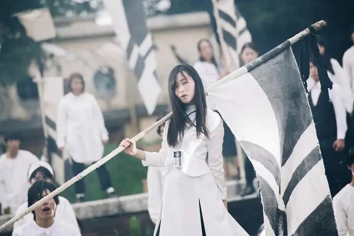 电影版《狂赌之渊》OP公开，宫泽冰鱼、福原遥分别亮相