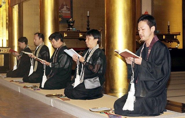 日本亚马逊停止提供僧人服务，葬礼行业和佛教界难共进