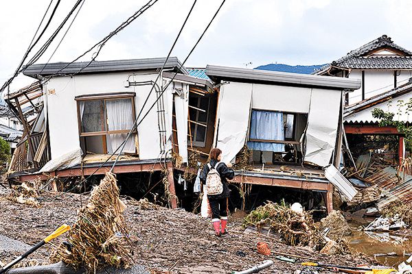 活在1年地震10000+次的日本是什么体验？