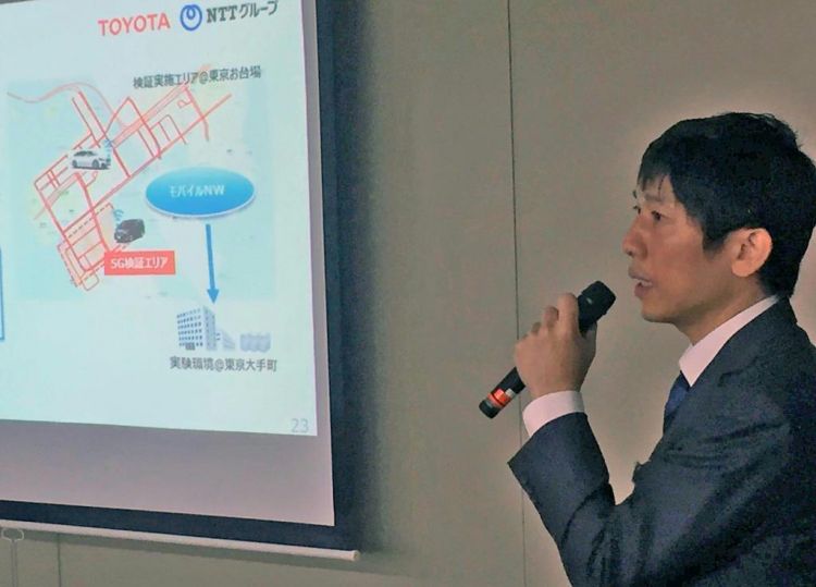 丰田、NTT联网车数秒内进行障碍物预警，预计明年投入使用