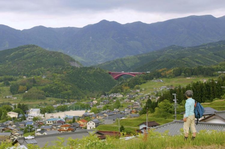 欧美游客沉迷日本乡村旅游  人均参团费用高达3.2万人民币