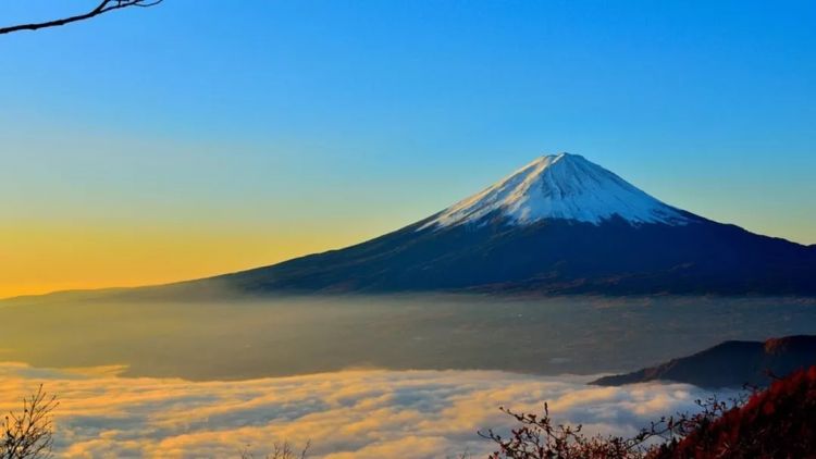 日本发表富士山爆发预测报告是在“吹哨”？