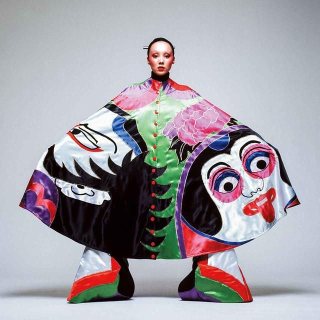 日本著名国际时装设计大师山本宽斋逝世，享年76岁