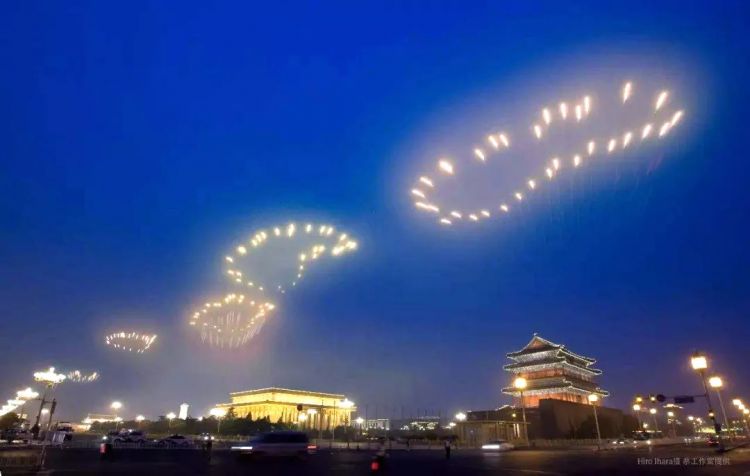 中日节气风物志丨不一样的烟花照亮夜空，点燃希望！