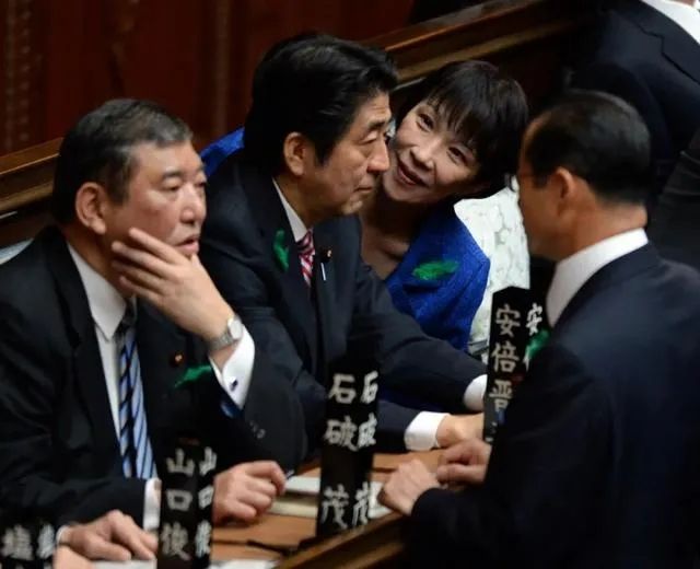 日本首相定了，有人不服
