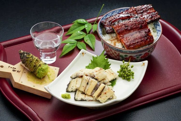 为什么日本人要用中国鳗鱼冒充日本鳗鱼？