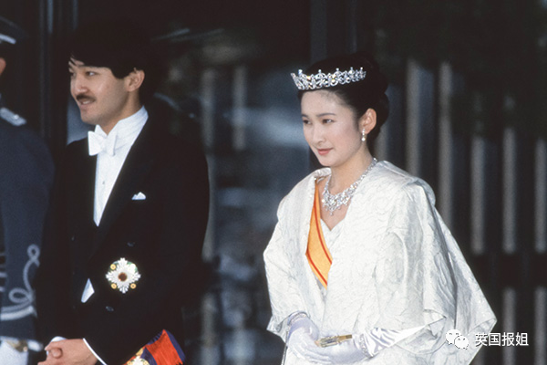 日本真子公主父母恐婚变？王妃怨恨冷战数月，驸马小室圭是导火索