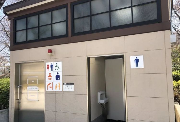 日本东京涩谷区新建公共厕所取消女厕所
