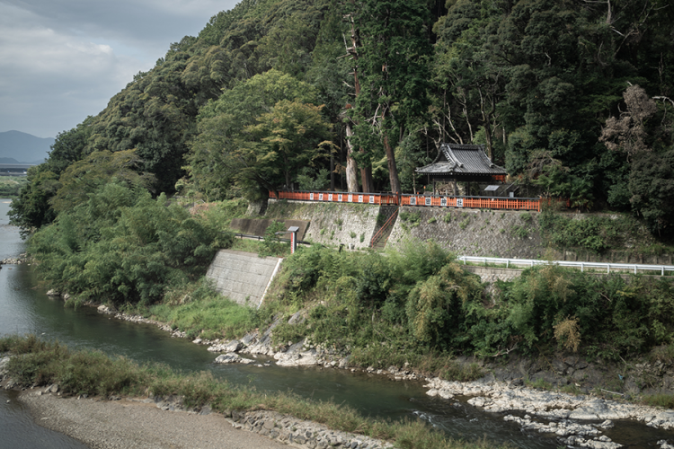 想象崩塌：我花了几个月时间与京都和解