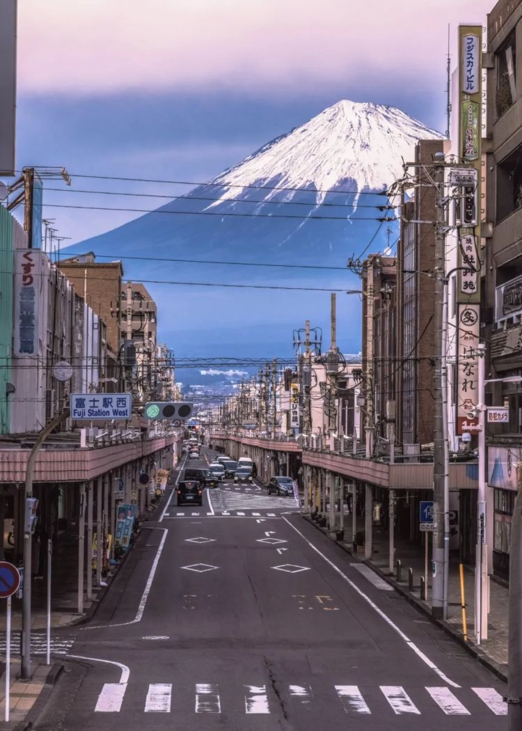 第198期：日本人吃不起大米了？咒术回战即将完结；日本南海海槽大地震警报解除 | 百通板