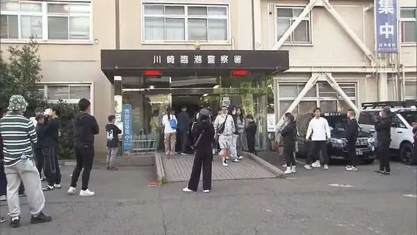 报警9次全部无视，搜查3次没找到床底下的尸体——神奈川县警又把日本网友整破防了