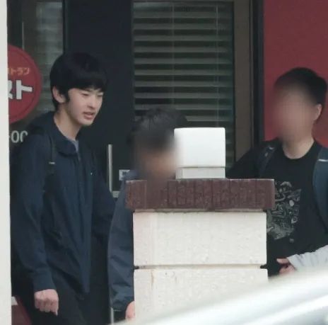 第235期：文春再曝永野芽郁田中圭暧昧聊天记录？岚将于明年解散；广末凉子患双相暂停活动；AKB20周年 | 百通板