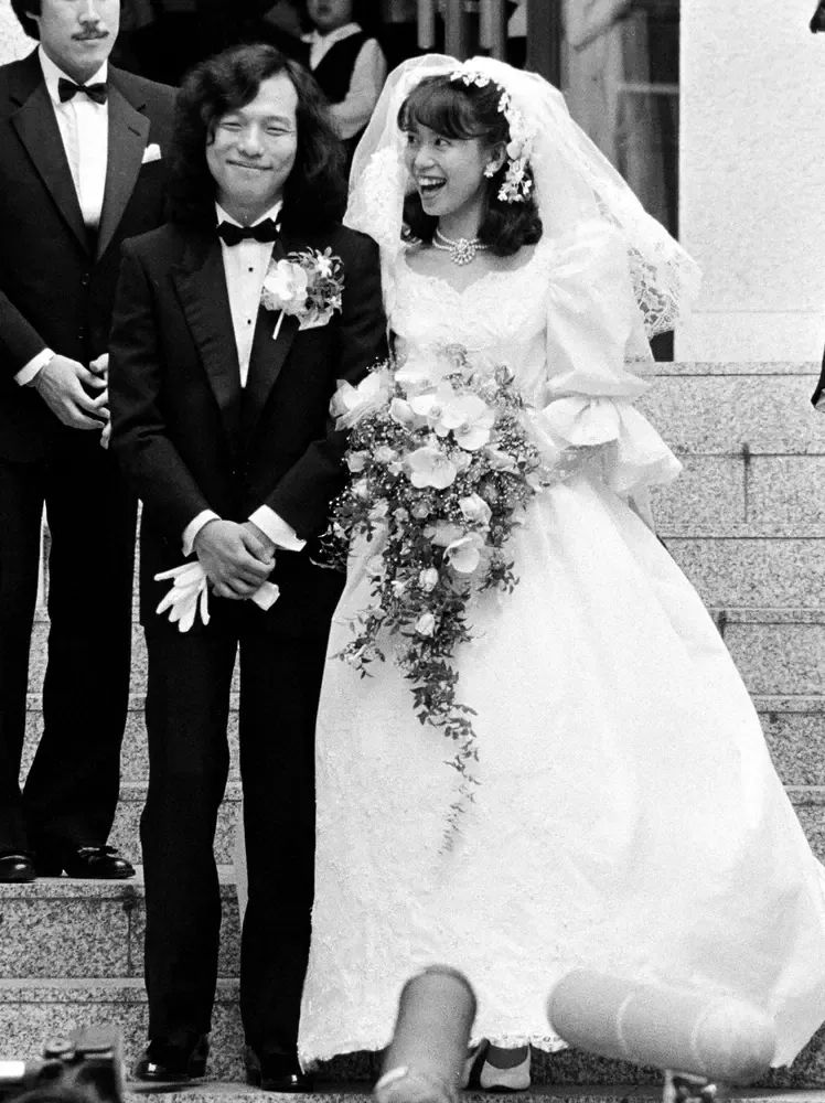 日本网友票选最般配名人夫妻Top10，离婚率飙升的时代，他们却活成了爱情范本
