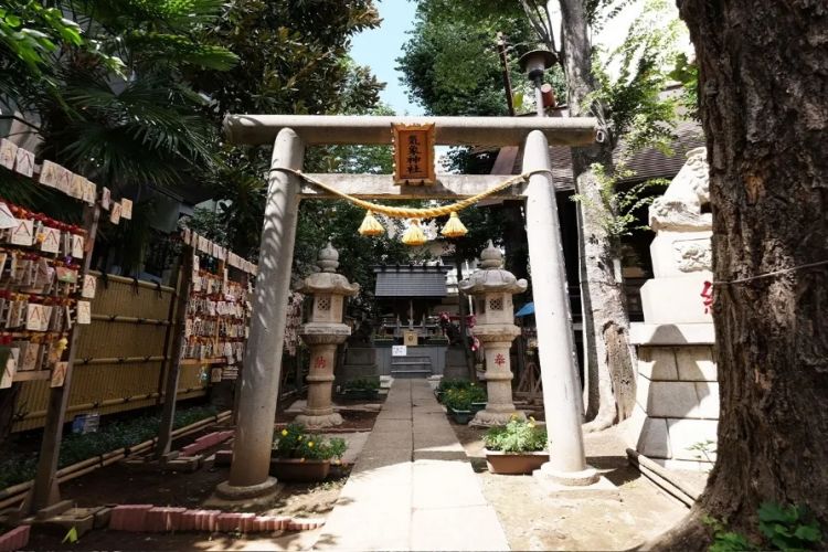 竟然有掌管头发的神！日本神社负责的业务还是太广了！！！