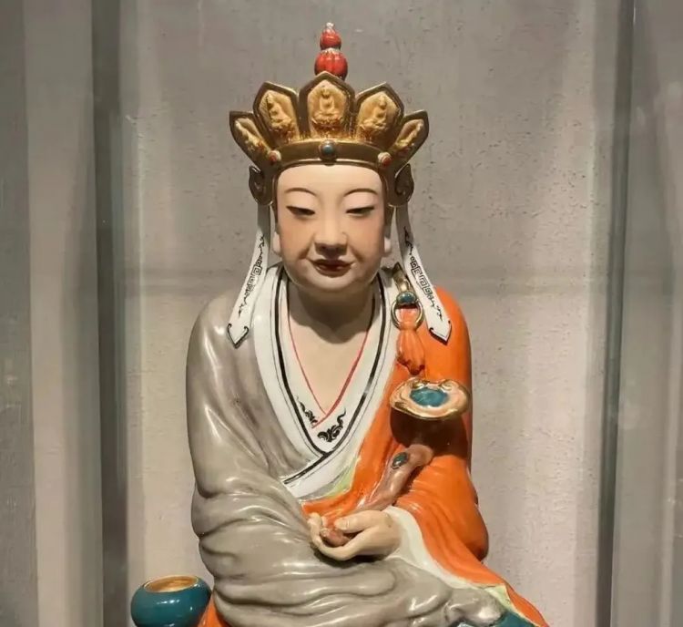 少林寺住持事件传到日本，网友喷饭：大型动物迁徙！