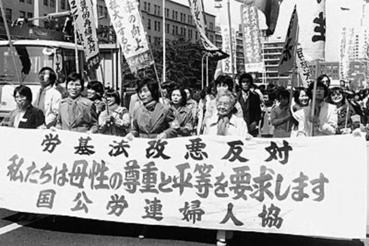 人均堕胎数远低于中国，日本女人就那么想生？