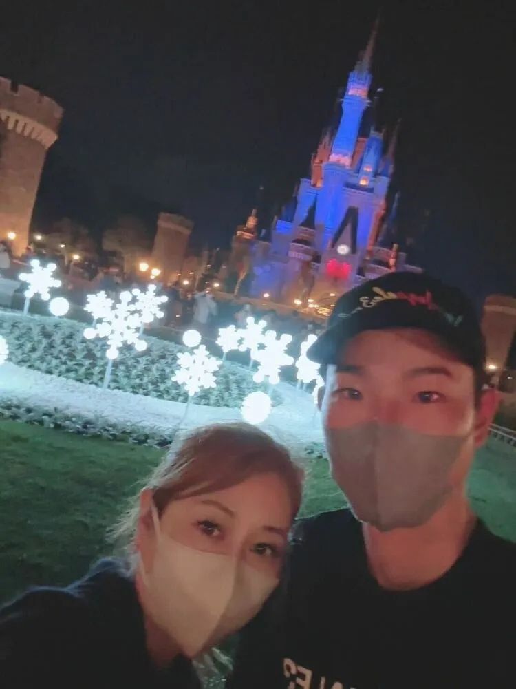 日本一妈妈改嫁女儿的同学，女儿：我拿你当同学你想当我爸？