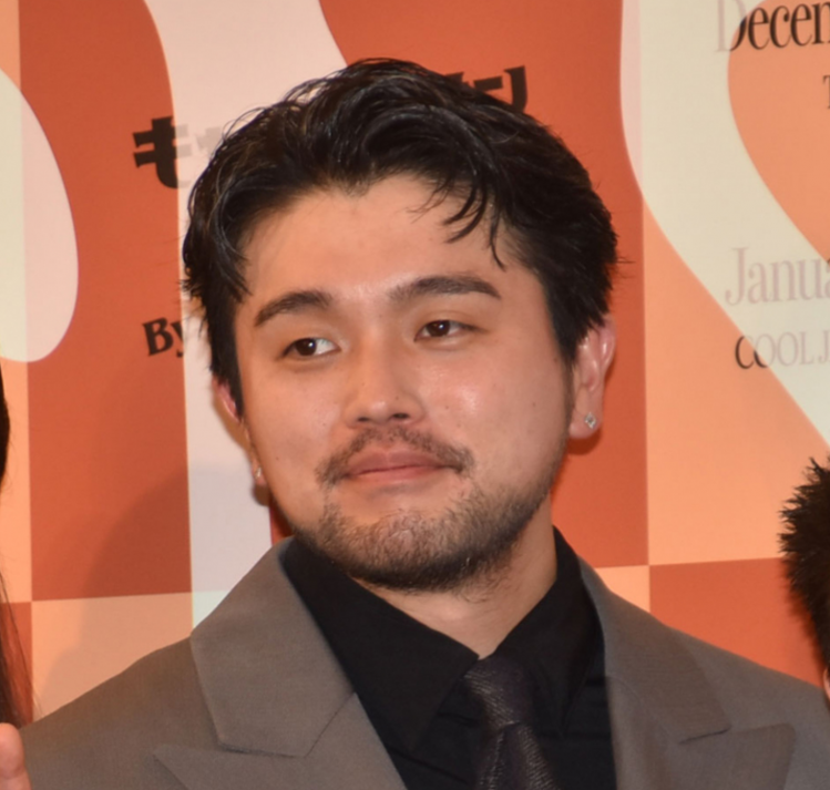 King Gnu主唱井口理宣布结婚 妻子为圈外人士