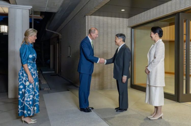 第255期：日本建外国人公寓？大阪世博烟花致游客受伤；知名电音女团解散？乐队结婚潮？ | 百通板