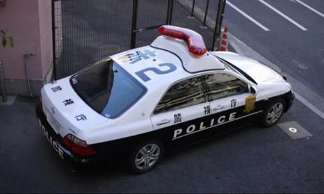 日本男子杀前女友后藏尸阳台7年，妻子毫不知情还在尸体旁结婚生活？