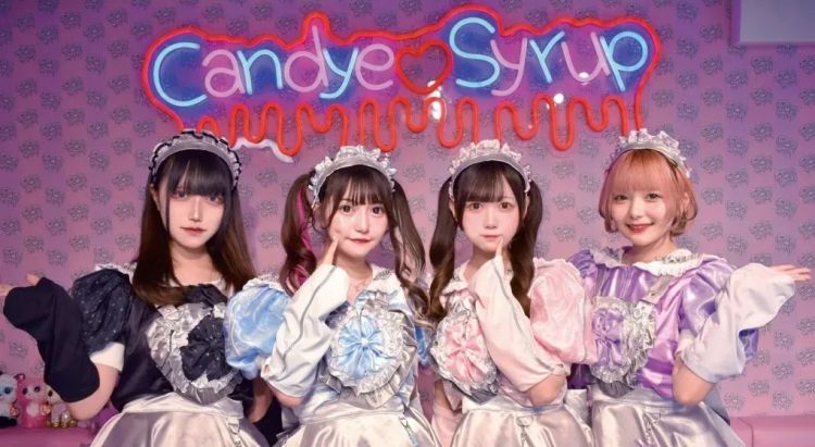 日本偶像36岁才全身整形出道,如今44岁还在闪耀舞台? 日本偶像36岁才全身整形出道,如今44岁还在闪耀舞台?