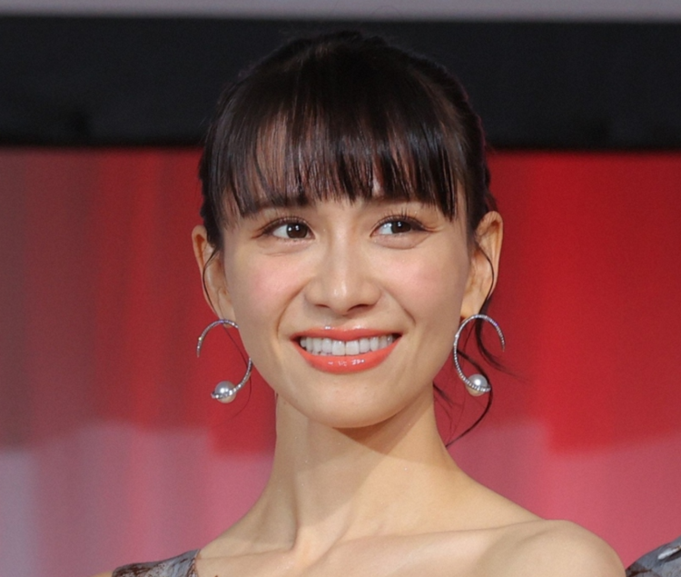 偶像与粉丝结婚?Perfume西胁绫香宣布结婚 偶像与粉丝结婚?Perfume西胁绫香宣布结婚