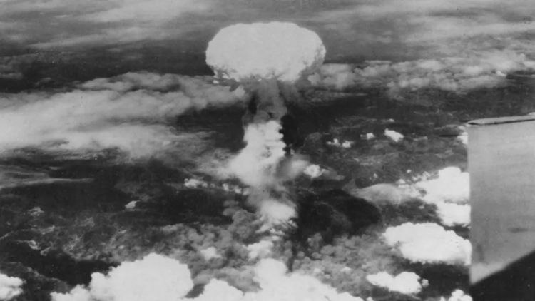 中国爱豆遭到日本人疯狂抵制,竟是因为买的台灯让他们集体崩溃? 中国爱豆遭到日本人疯狂抵制,竟是因为买的台灯让他们集体崩溃?