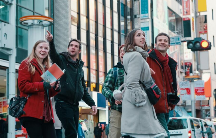 中国游客赴日旅游大幅减少 日本旅游业面临挑战