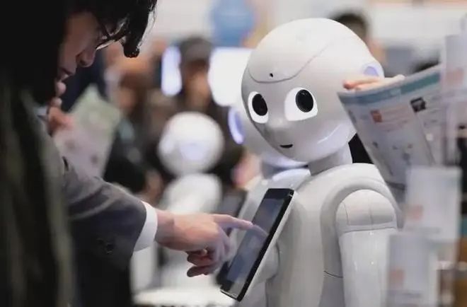 春晚机器人含量爆炸！别说中国观众了，连日本人都傻眼：原来日本已经落后了吗？