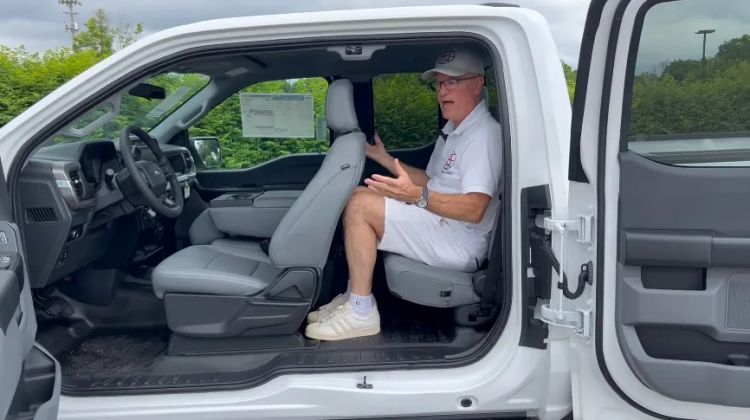 美国的基本盘，被日本偷家了