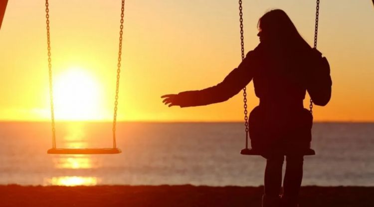 第279期：日本将征单身税？任天堂起诉特朗普？富士山再发登山事故；吴彦祖接替木村拓哉？| 百通板