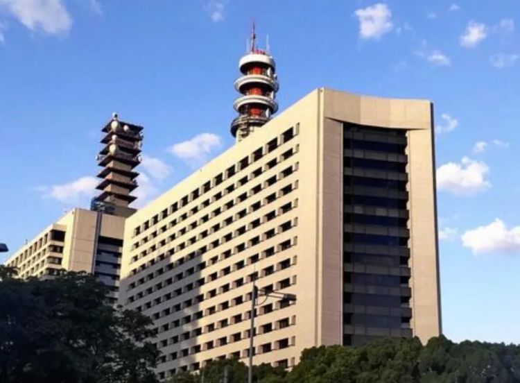 第281期:特朗普再提珍珠港?日本自卫队队员持刀闯入中国大使馆?拉布布X索尼将拍电影;索尼本田中止EV合作 | 百通板 第281期:特朗普再提珍珠港?日本自卫队队员持刀闯入中国大使馆?拉布布X索尼将拍电影;索尼本田中止EV合作 | 百通板