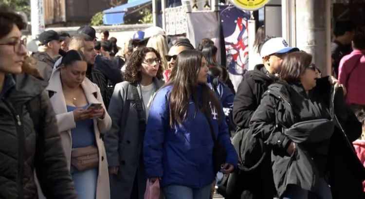 第281期:特朗普再提珍珠港?日本自卫队队员持刀闯入中国大使馆?拉布布X索尼将拍电影;索尼本田中止EV合作 | 百通板 第281期:特朗普再提珍珠港?日本自卫队队员持刀闯入中国大使馆?拉布布X索尼将拍电影;索尼本田中止EV合作 | 百通板