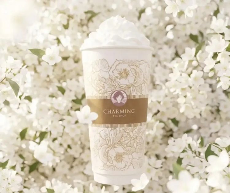 霸王茶姬遭遇日本“粘贴式抄袭”，LOGO花旦换和服，菜单包装全复制，连日网友都怒了！