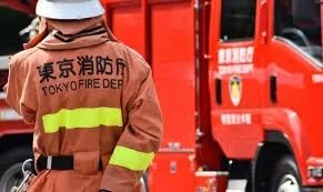 日本警察恳求同事下载拼某多？消防长强迫下属玩自制桌游？日网：小学生怎么混进去了？