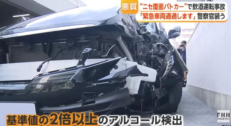 奇葩！日本小伙醉酒闯红灯，开的竟然是警车！？被捕后坦白：人家只是喜欢发光车车嘛…