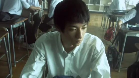 明明是纯爱大师，为什么岩井俊二比谁都“残酷”？