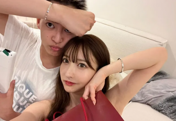 日本男偶出轨已婚女星，甚至还曾被AV女优包养…？！日网：你看我说啥来着！