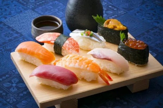 一篇文看懂日本寿司（上）——寿司历史、种类和食材